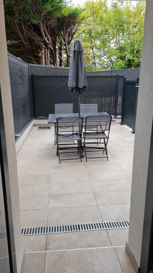 Poisy T2 Terrasse Parking 5 Min D'Annecy公寓 外观 照片